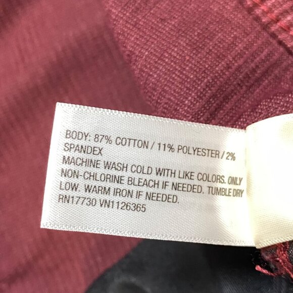 Universal Thread Corduroy High Rise Bootcut Pants Womens Size 24 Berry Red NEW - Picture 14 of 15